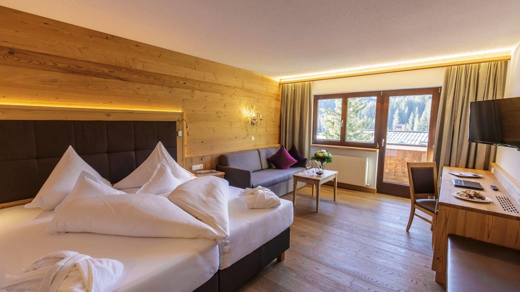 Hotel Plattenhof Lech Extérieur photo